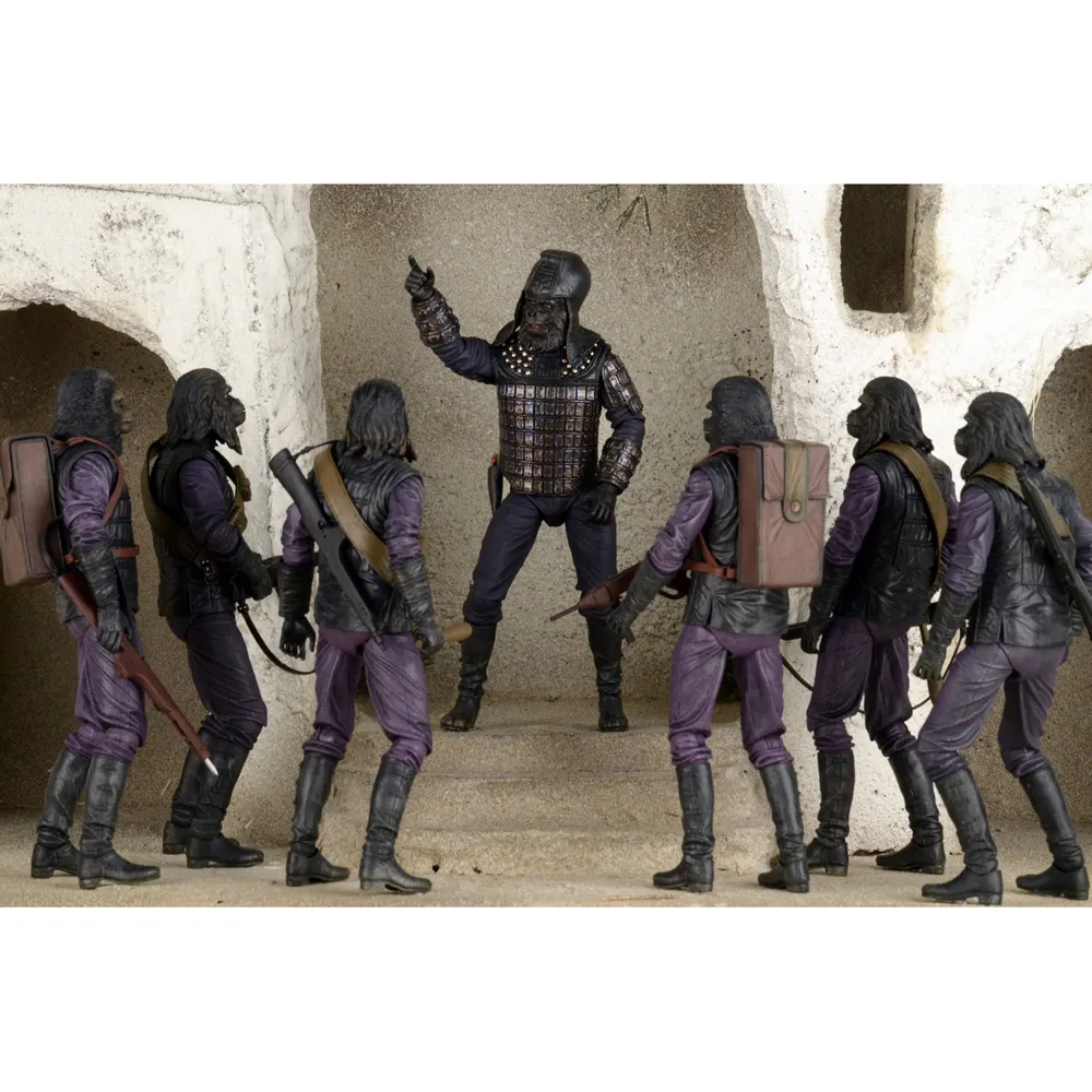 PLANET OF THE APES: Exclusive Gorrila Soldier 7-Inch Scale Action Figure 2-Pack