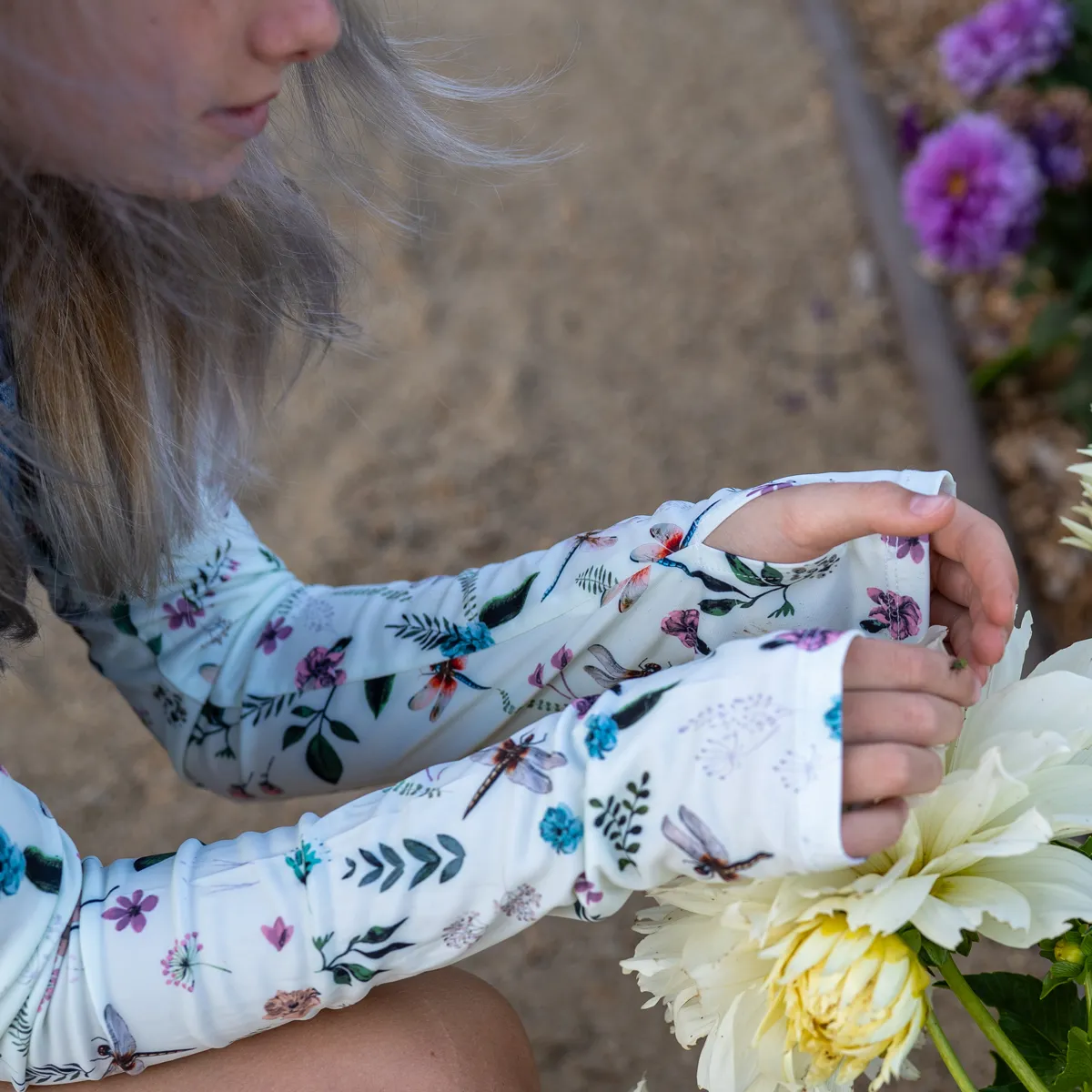 Protection Sleeves - Dragonfly Meadow - Cream