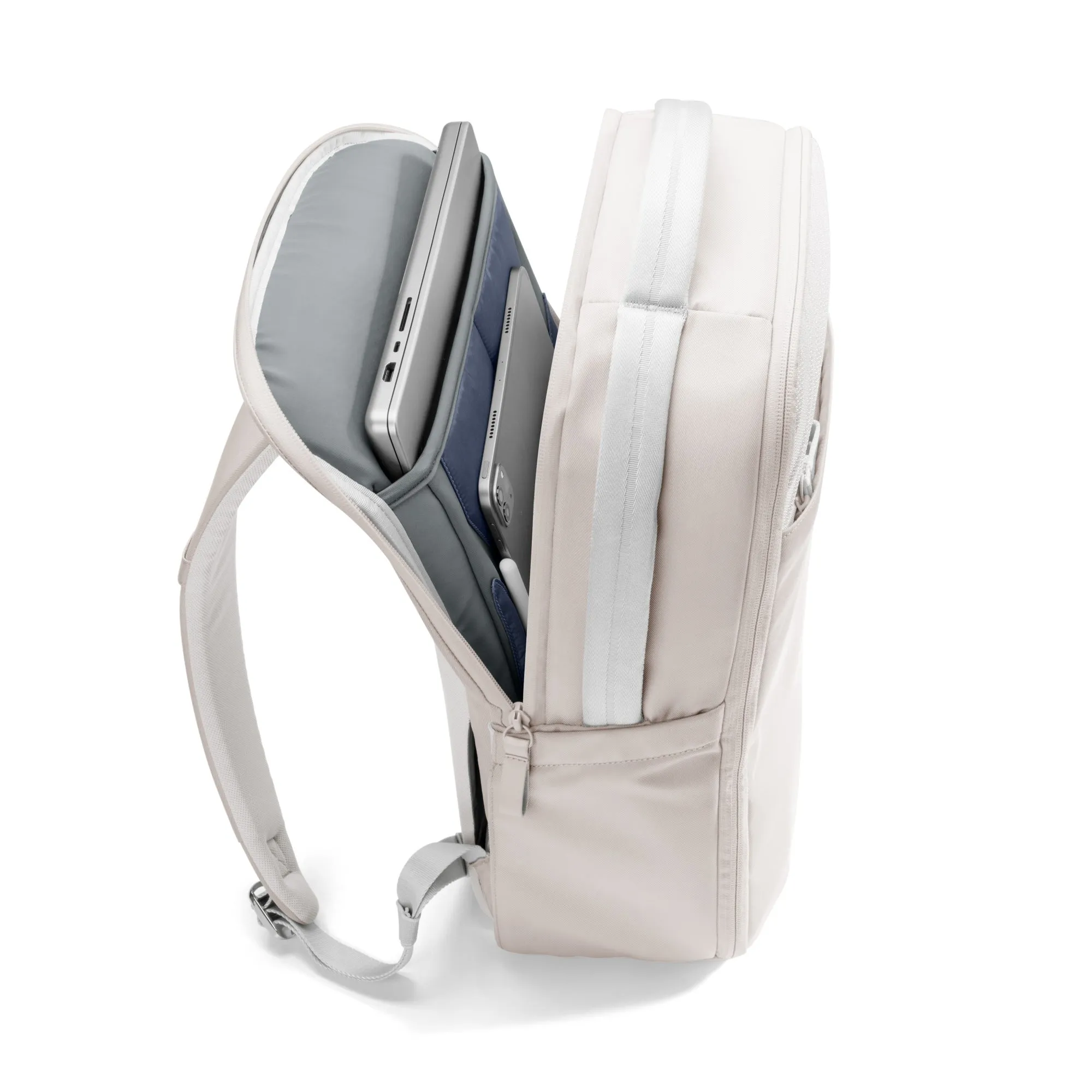 Voyage-T50 Laptop Backpack 20L | White